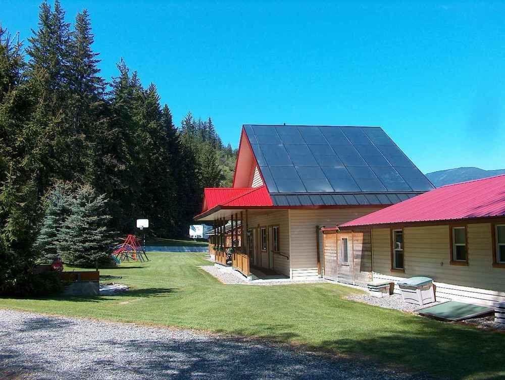 Viewpoint Rv & Cottages Salmon Arm Exteriör bild